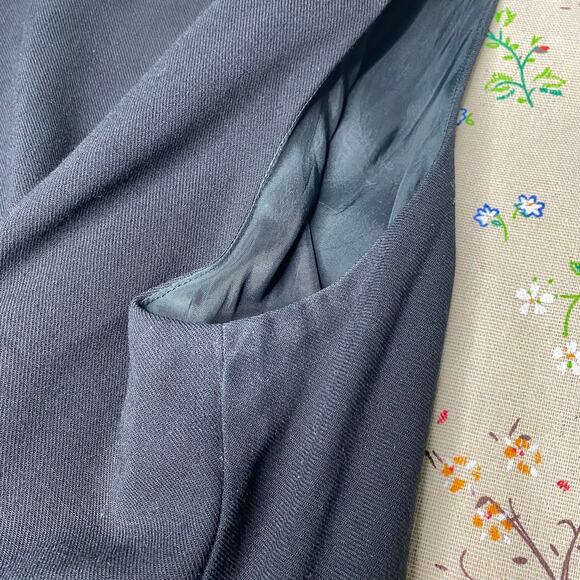 VTG Banana Republic Women's 100% Wool Shell Tank Vest Black Size M Academia - Picture 8 of 8